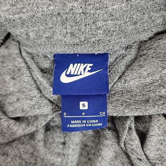 Nike Gray Joggers Sweatpants Small Soft Fleece Tapered Cuffed Logo Pants - Picture 4 of 5